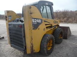Gehl 5240E skid steer