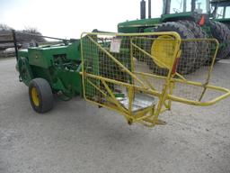 JD 337 baler