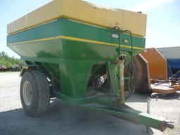 EZ Trail 475 grain cart