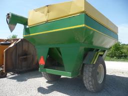 EZ Trail 475 grain cart