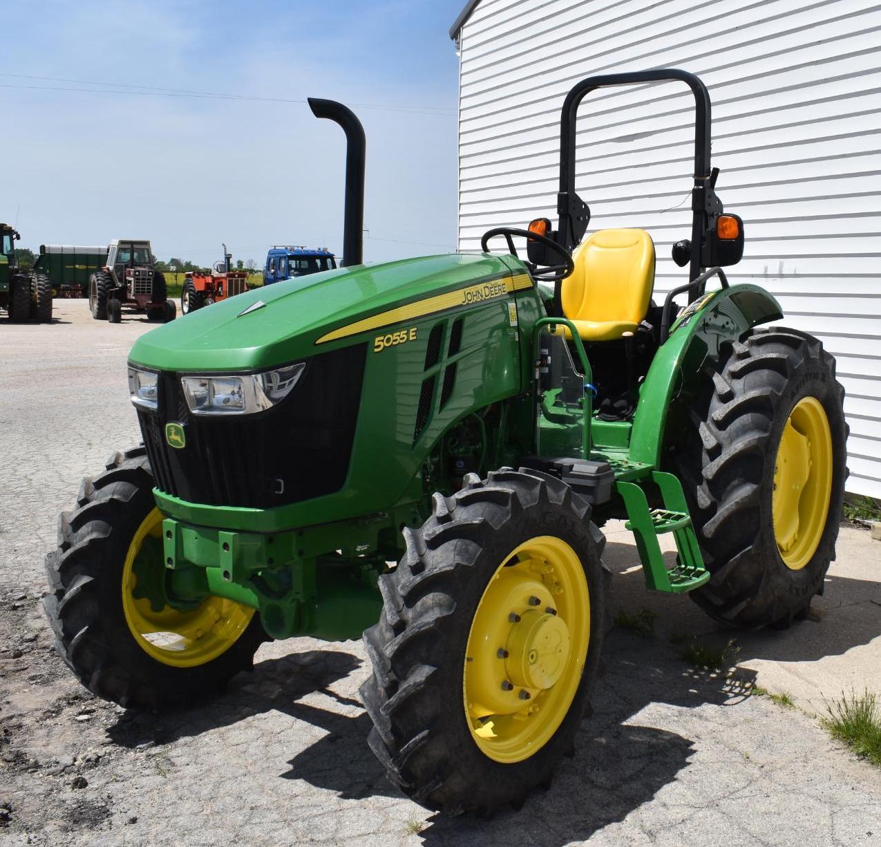 2022 John Deere 5055E