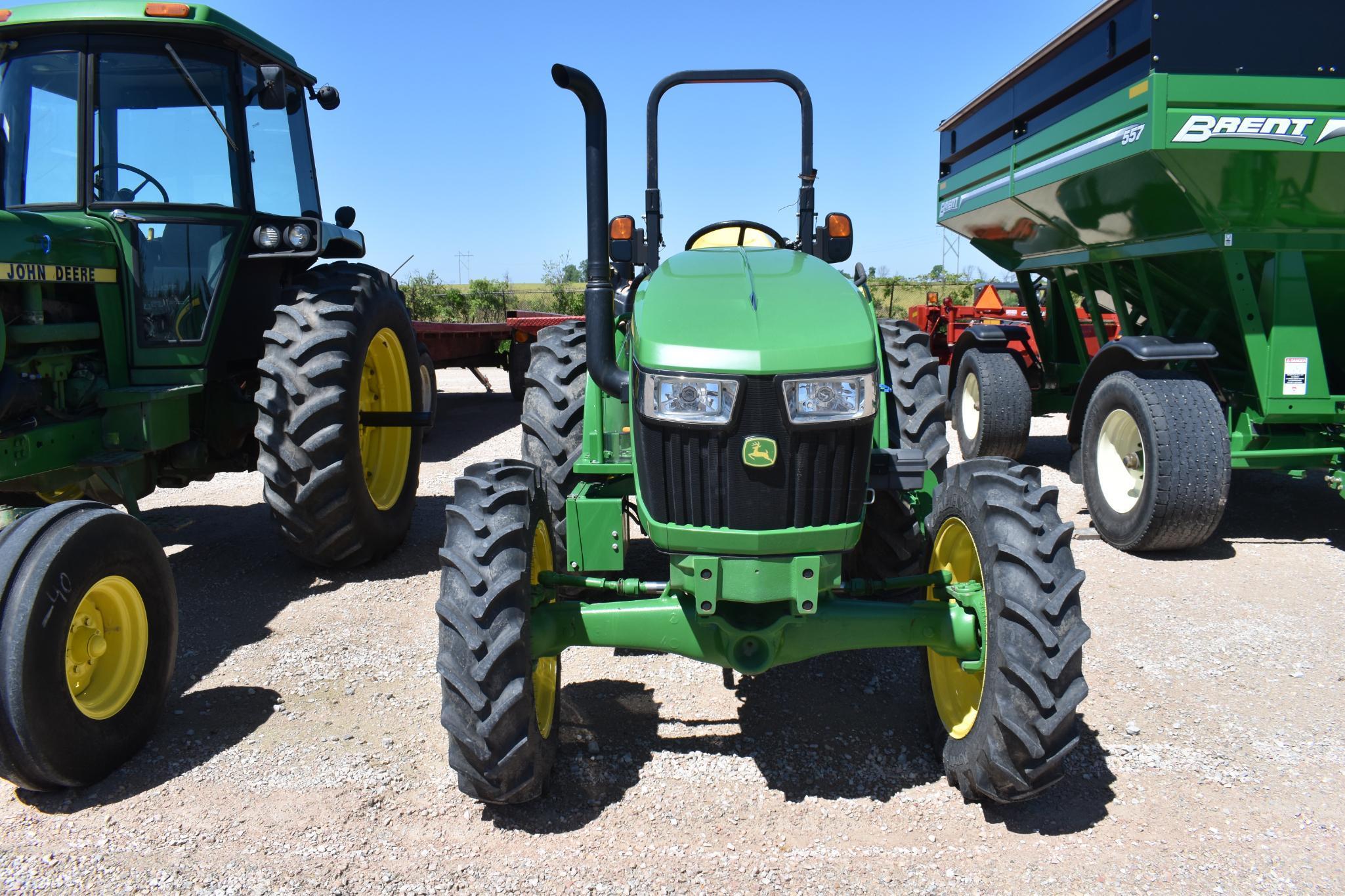 2022 John Deere 5055E