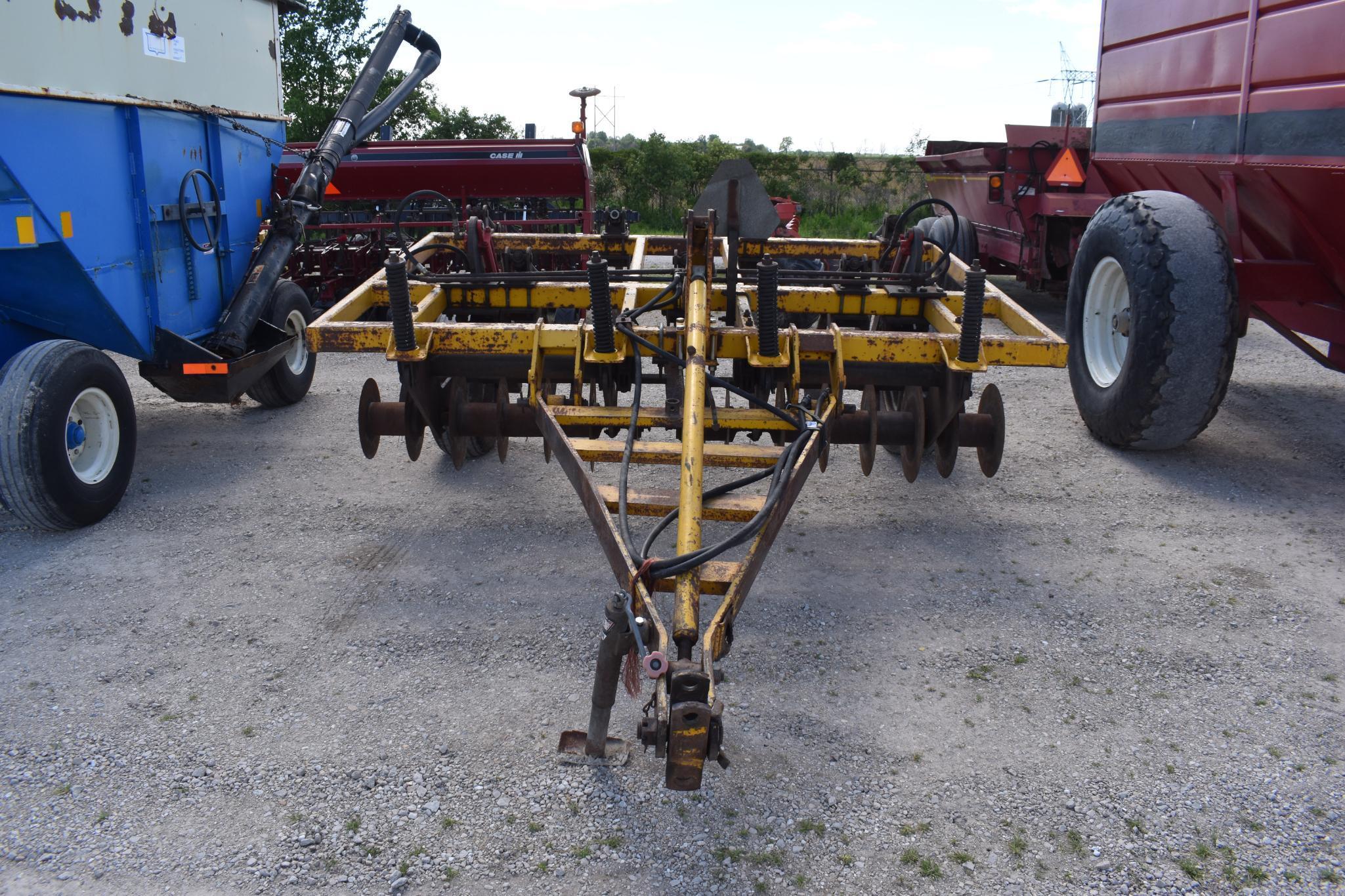 Landoll 7 Shank Soil Saver