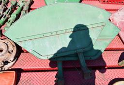 John Deere Unstyled Fenders