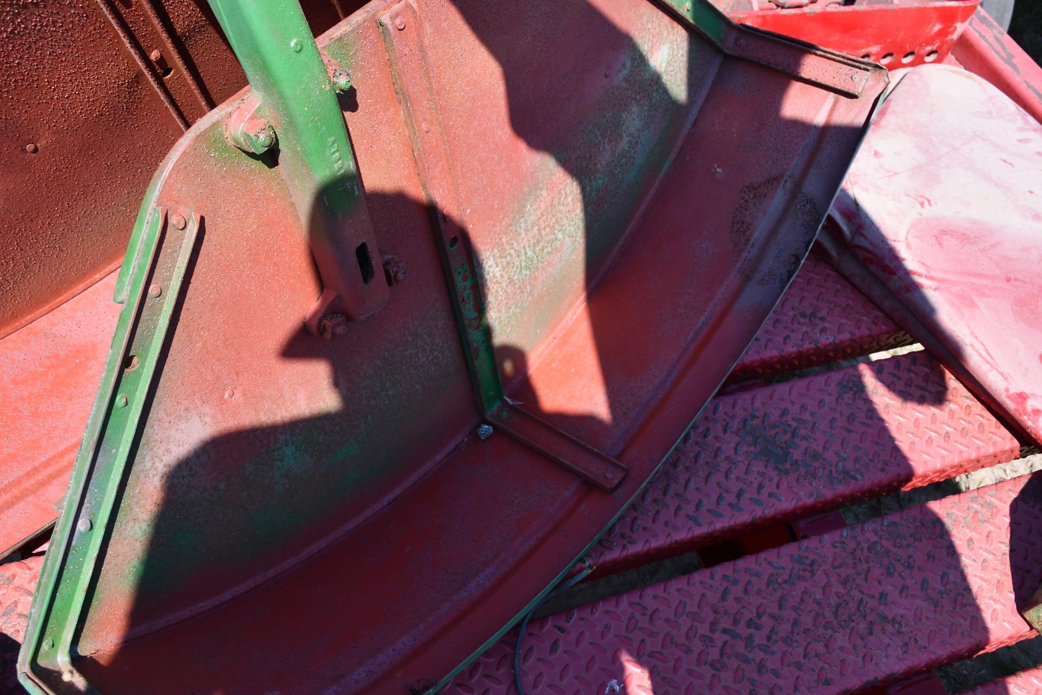 John Deere Unstyled Fenders