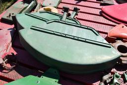 John Deere Unstyled Fenders