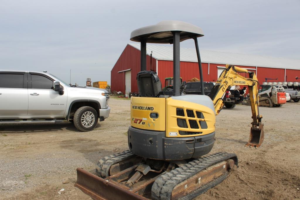 New Holland E27B