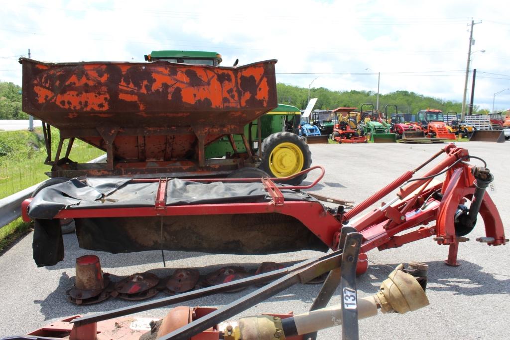 New Holland H6740 Disc Mower