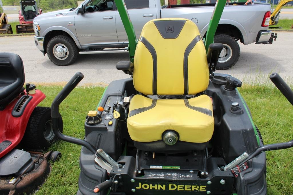 John Deere Z920M Zero Turn Mower