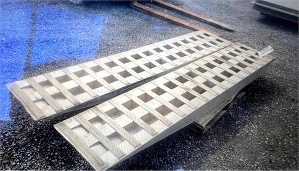 ALUMINUM RAMPS