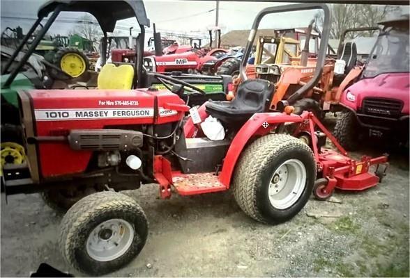 MASSEY FERGUSON 1010 TRACTOR