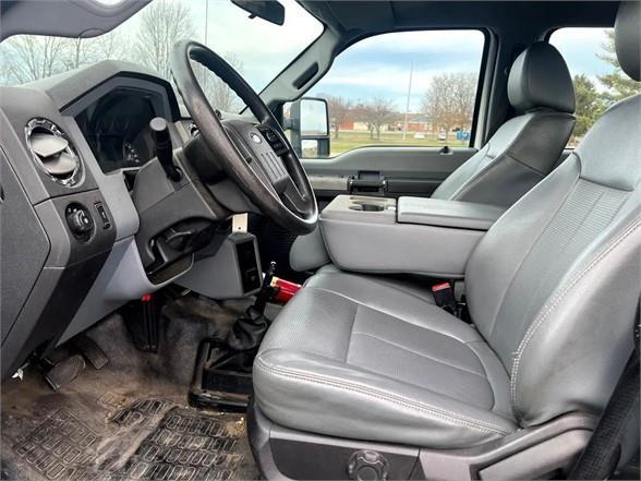 2017 FORD F650 XLT SD