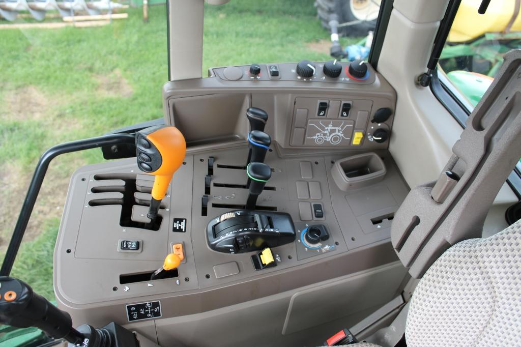 John Deere 6150M
