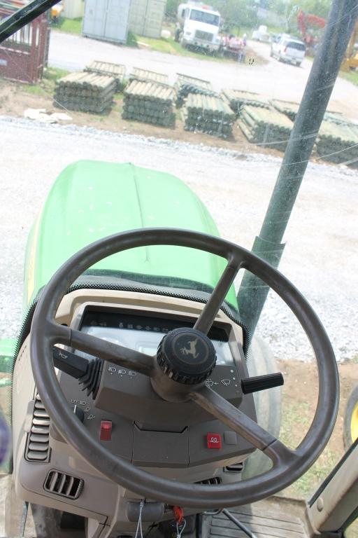 John Deere 6430