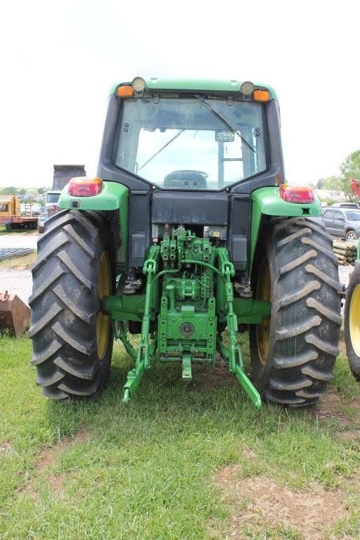 John Deere 6430