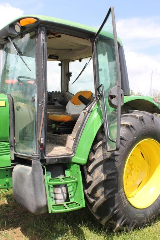 John Deere 6430