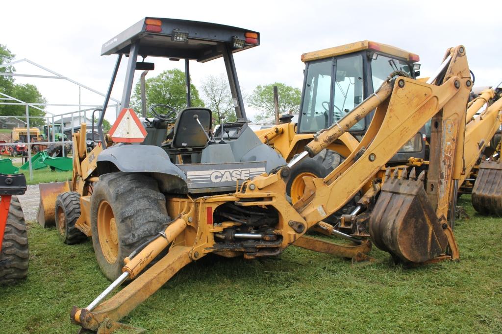 Case 580L