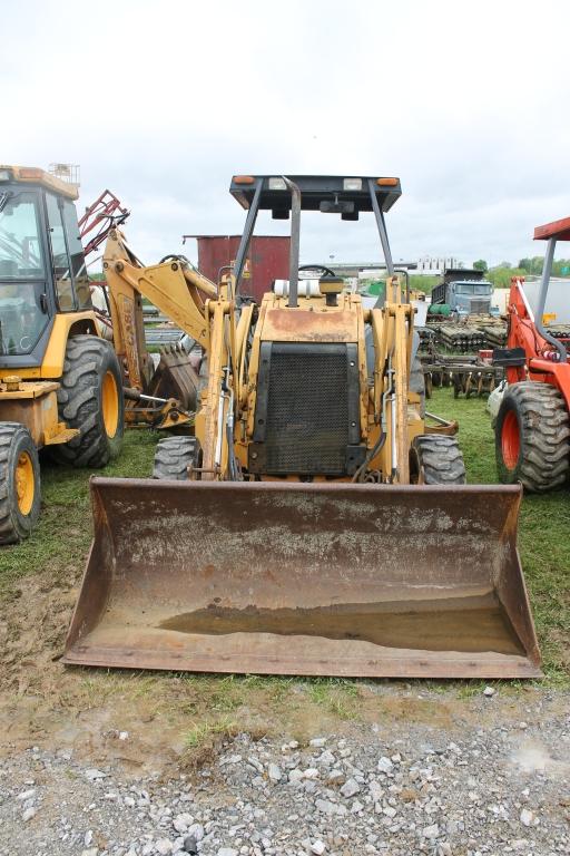 Case 580L