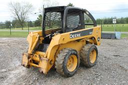 John Deere 320