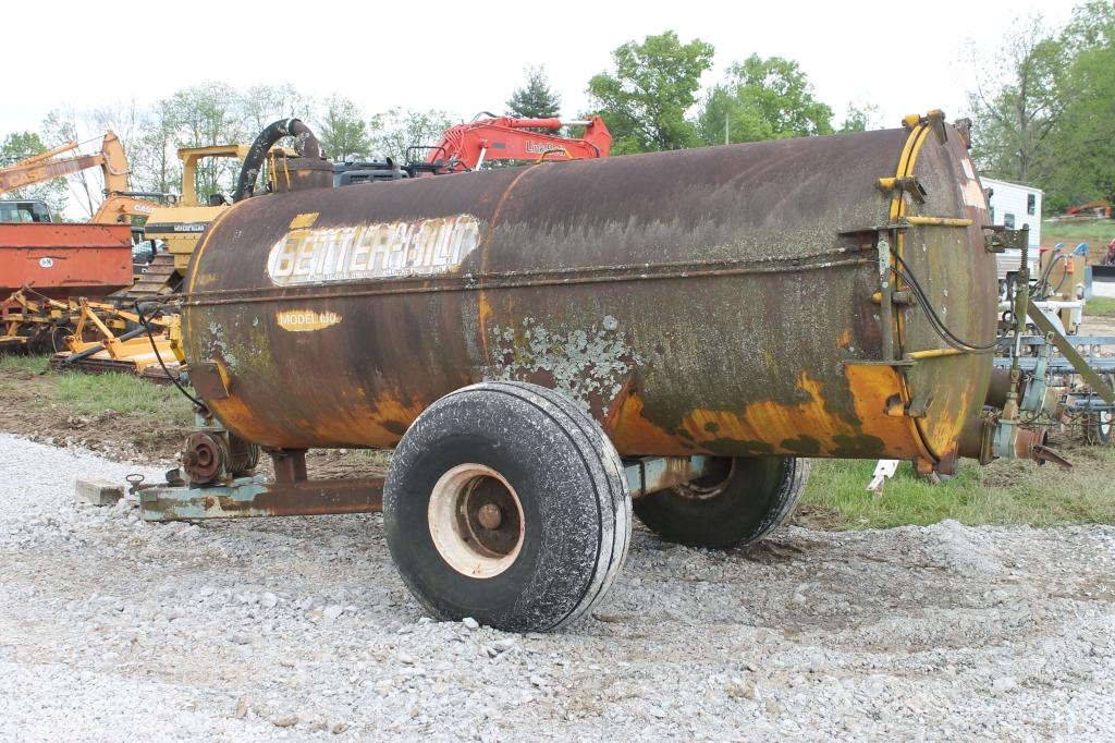 Better Built 1500 gal Mobile Vac Tank