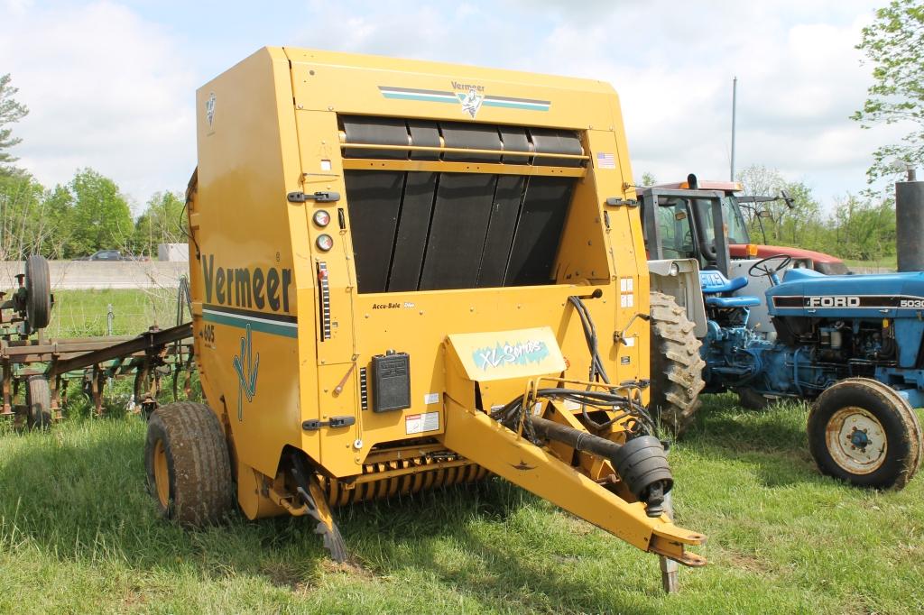 Vermeer 605XL Hay Roller