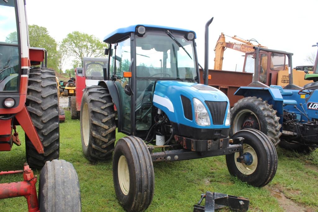 New Holland TN75