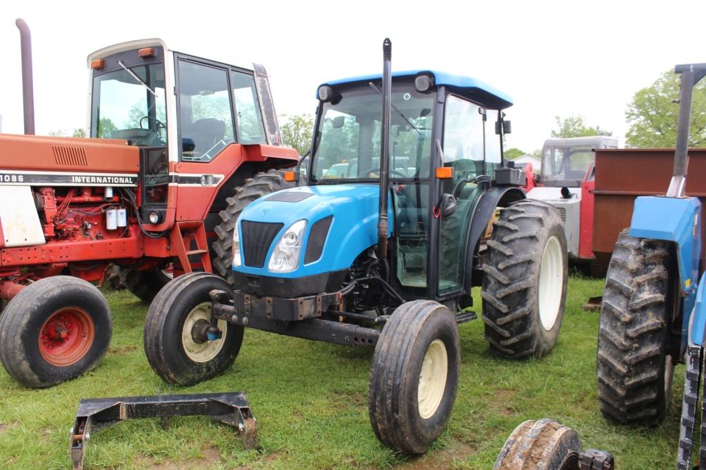 New Holland TN75