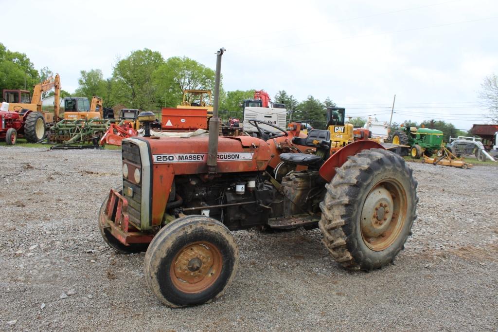 Massey Ferguson 250
