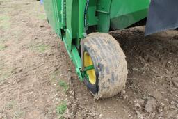 John Deere 630