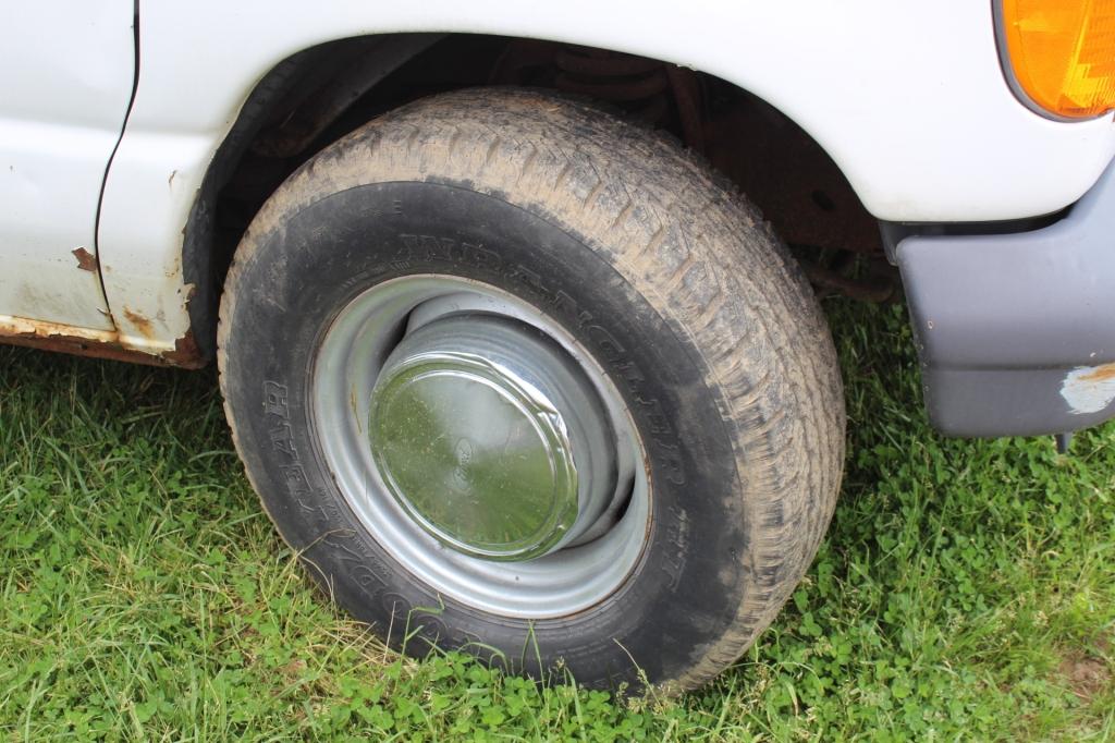 2006 Ford E350