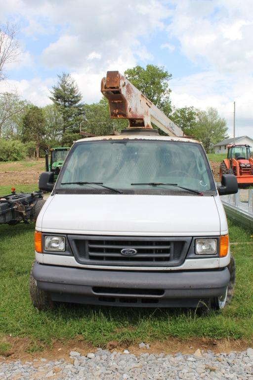 2006 Ford E350