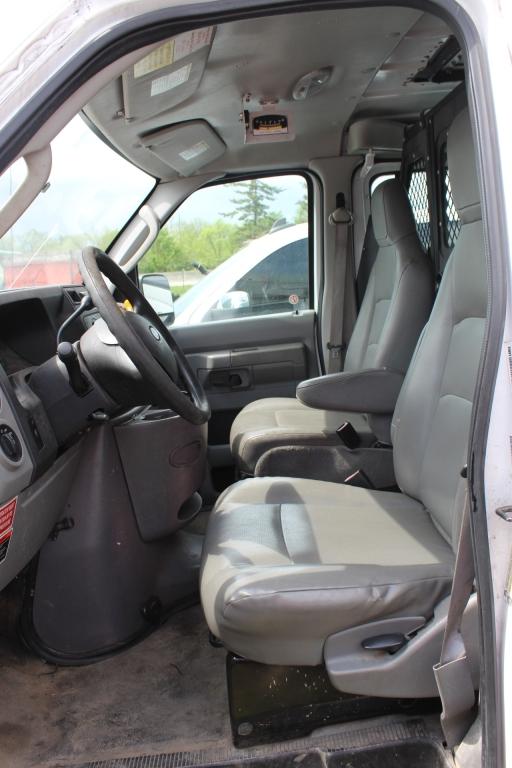 2012 Ford Bucket Van E350