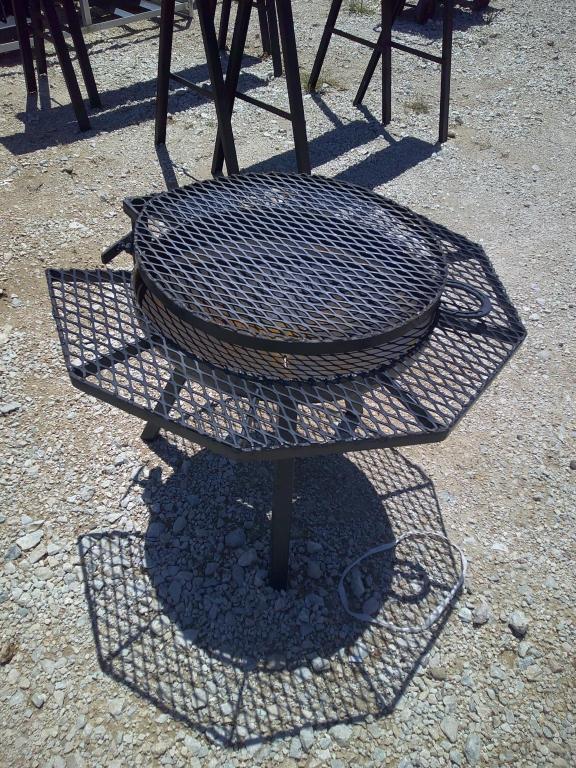 24" FIRE PIT W/ GRILL