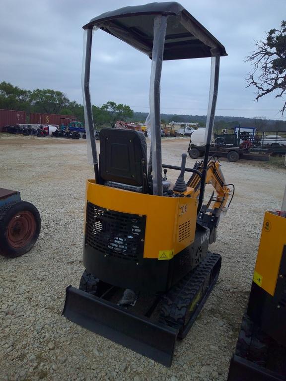 LANTY LAT-13 MINI EXCAVATOR- YELLOW