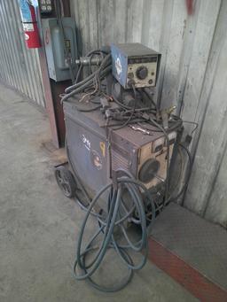 MILLER CP200 WELDER W/ BOOM