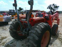 KUBOTA L4400 FARM TRACTOR