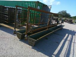 (1) 24FT FREE STANDING PANEL W/ FEED BUNK