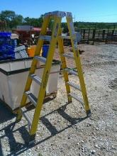 6FT FIBERGLASS STEP LADDER