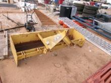 BUSHHOG 3PT 6FT BOX BLADE