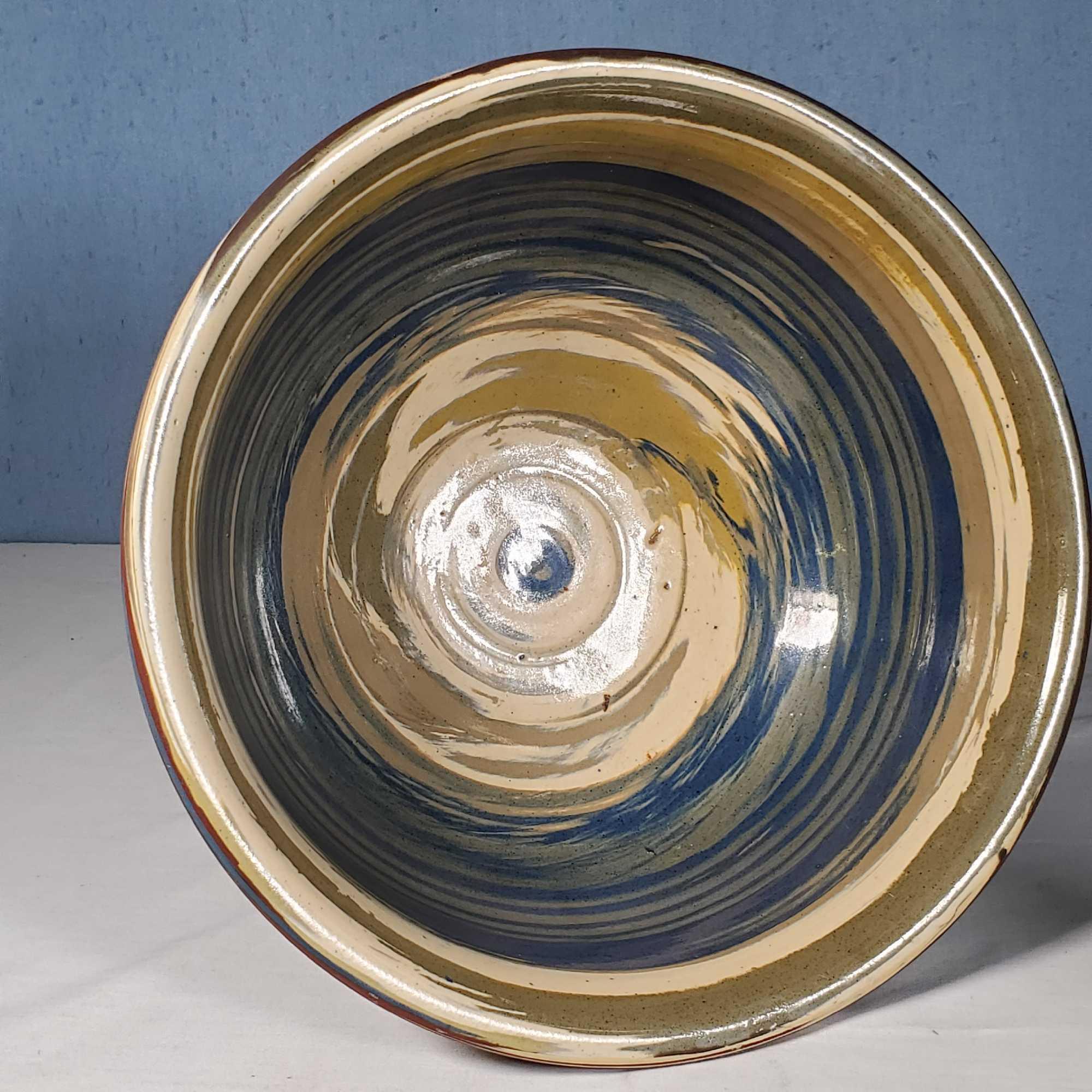 Rare 9" x 12" Niloak Mission Swirl Punch Bowl