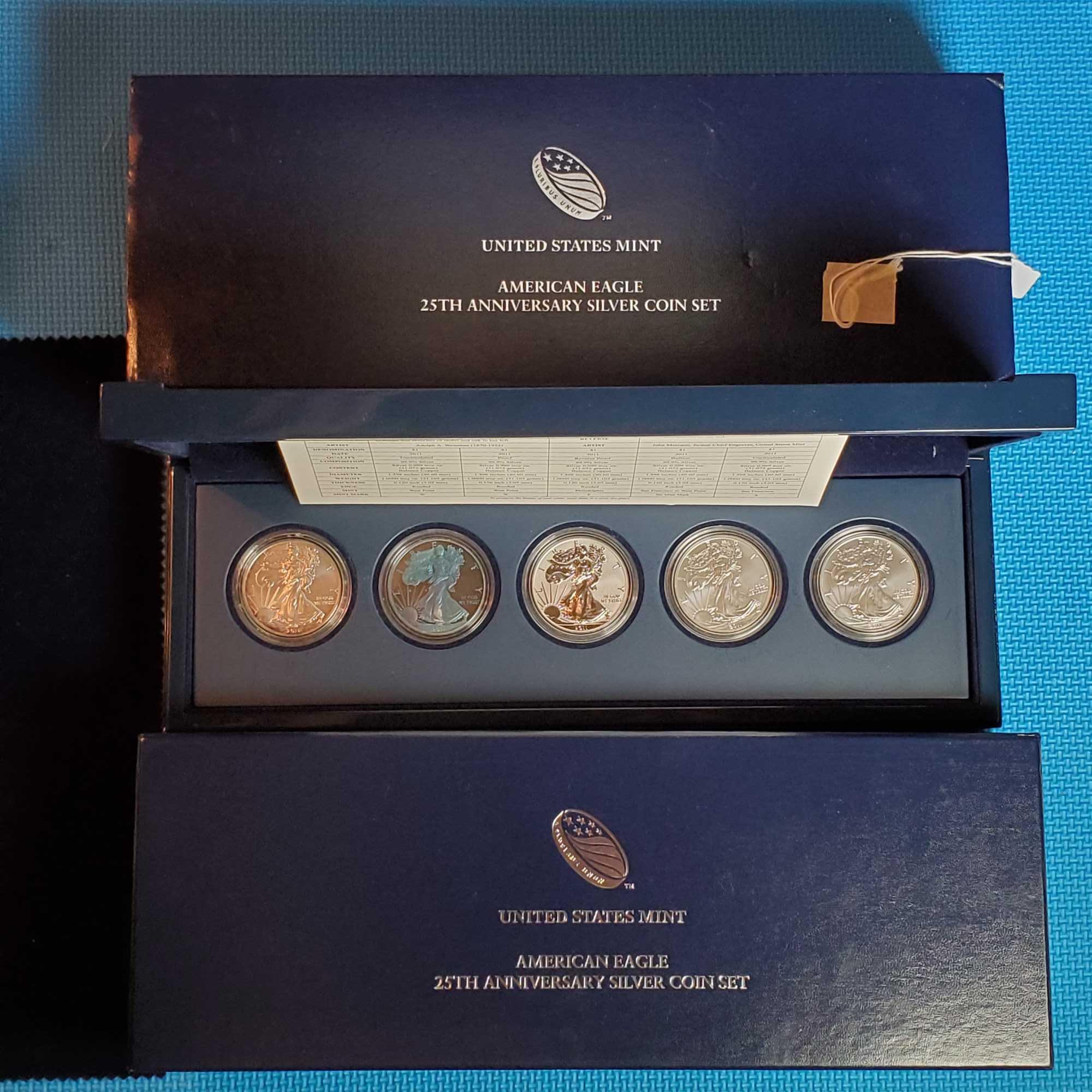 US Mint Special Set of all 5 Types 2011 .999 Silver 1 troy oz American Eagles in Fancy Display Box