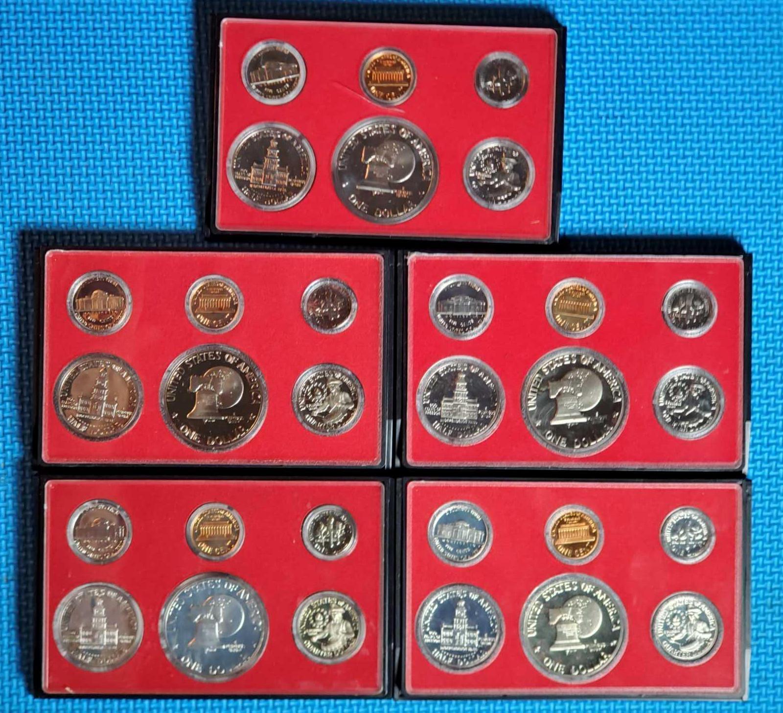 9 US Proof and 10 US Uncirculated Mint Sets