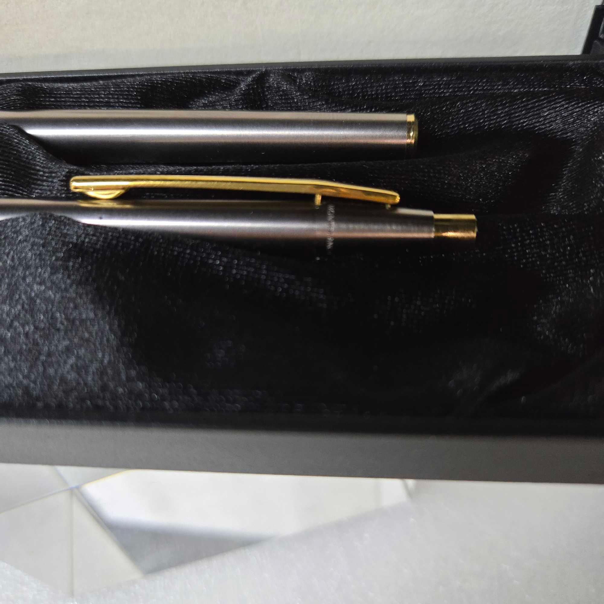Montblanc Fountain And Rollerball Noblesse Slimline Set In Box