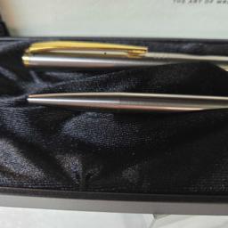 Montblanc Fountain And Rollerball Noblesse Slimline Set In Box