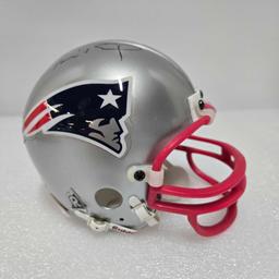 Official Riddell Mini Helmet NFL New England Patriots Signed By Tom Brady