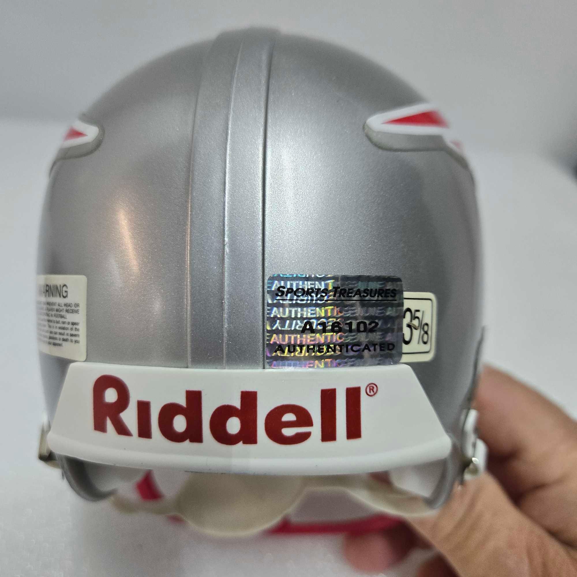 Official Riddell Mini Helmet NFL New England Patriots Signed By Tom Brady