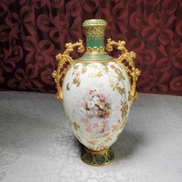 1892 Royal Crown Derby for Spaulding & Co Chicago Porcelain Vase with Gilt Handles