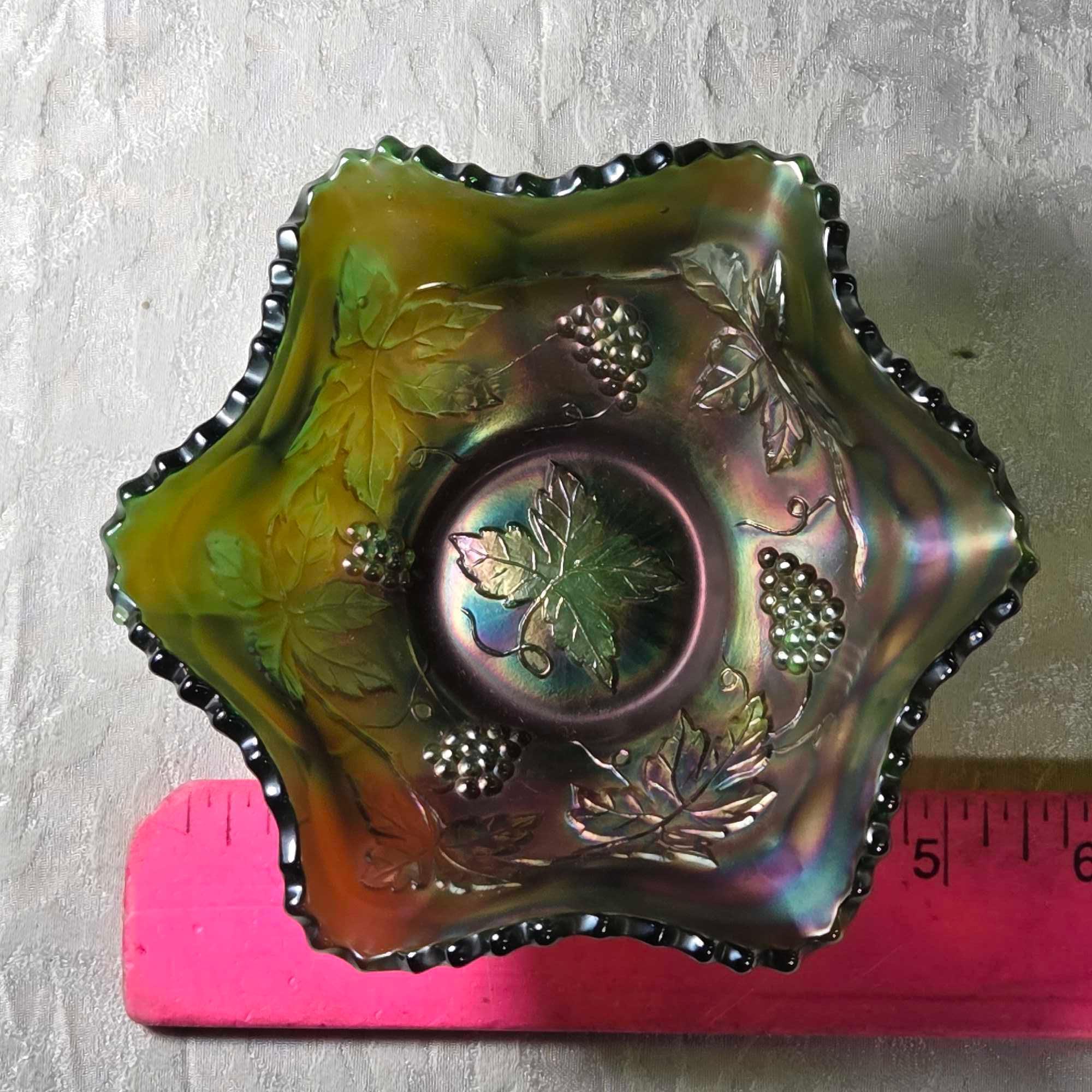 * 12 Pcs Mixed color and Pattern Fenton Carnival Glass
