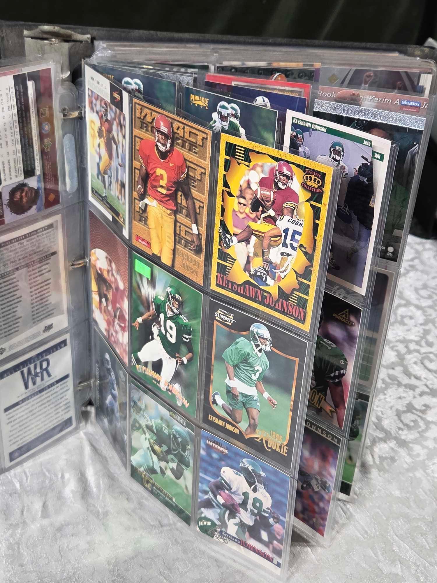 Very Large Collection Of Foot Ball Cards