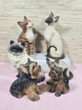 * Collection Of Cat And Dog Statues Inc. Sandicast, Artline, And Animal Classics